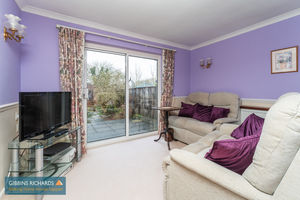 Sitting Room- click for photo gallery